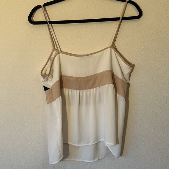 Patterned Tank Blouse - Picture 2 of 3